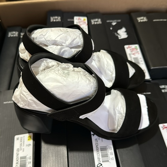 Naturalizer Genn-Rise Womens Suede Ankle Strap Heels - Picture 5 of 7